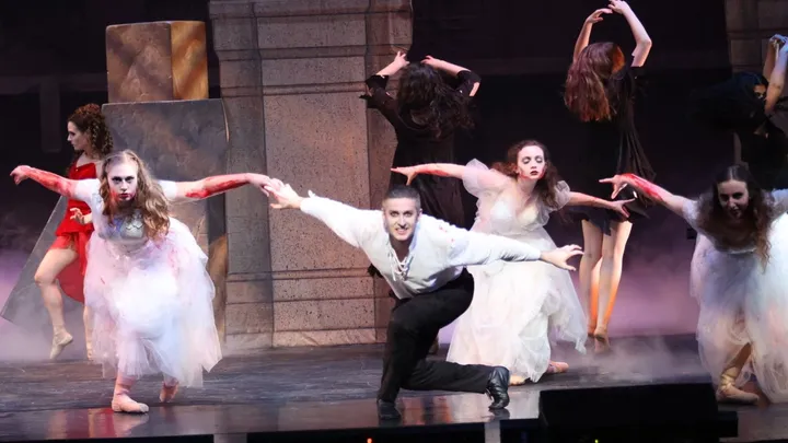 With ‘Dracula,’ Ballet Wichita broadens the horizons for Wichita dancers and audiences